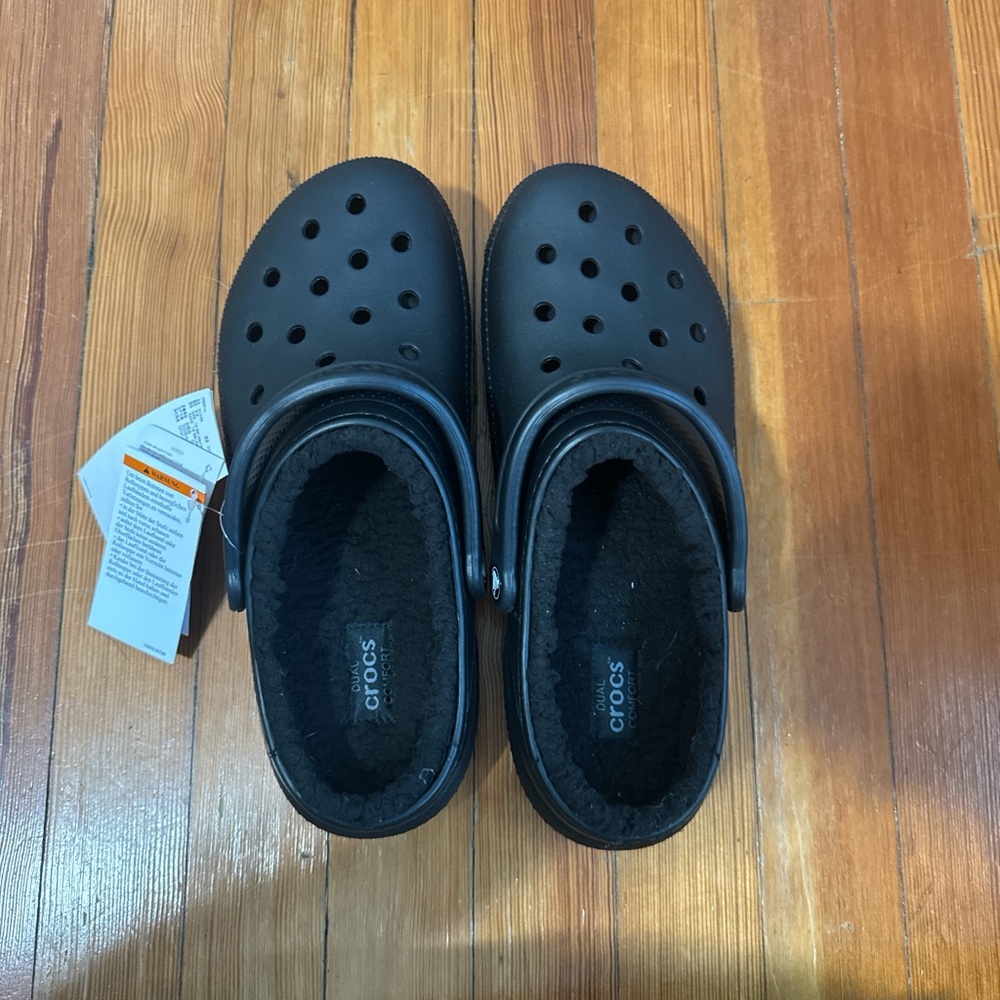 Crocs lined clog